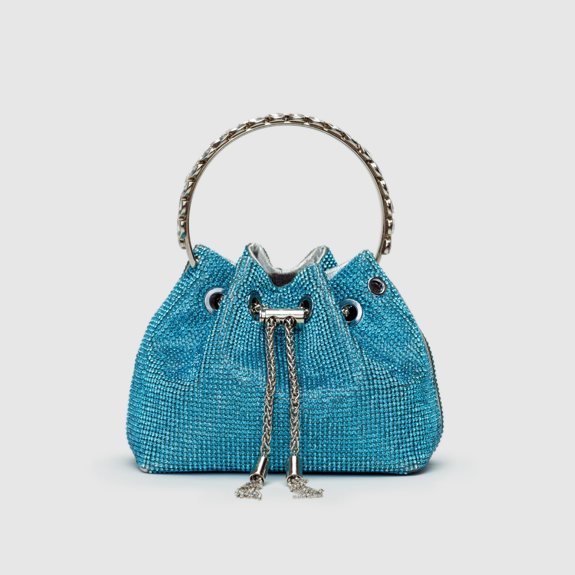 Aurora's bucket bag